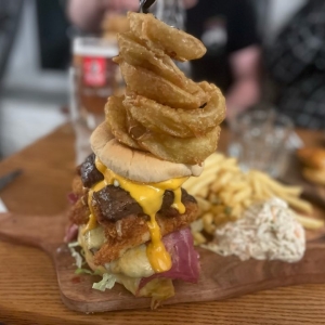 399212028_1393467354884960_7585989623408669703_n